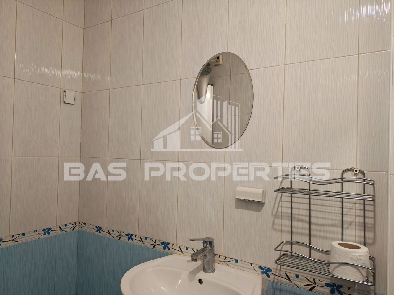 Двустаен апартамент за продажба в Света Троица , град София