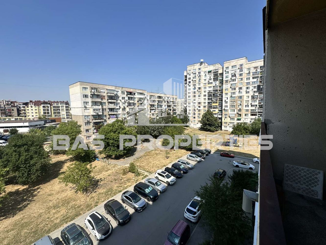 Тристаен Апартамент за продажба в Люлин 7, София